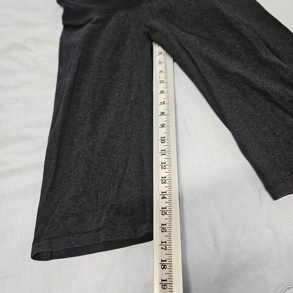 Lululemon Romp Her Jumpsuit/Romper Women Size 6 Dark Gray Shelf Bra - Picture 8 of 12